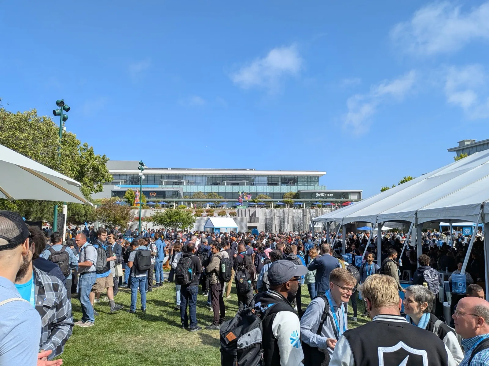 Attendees at Snowflake Summit 2025